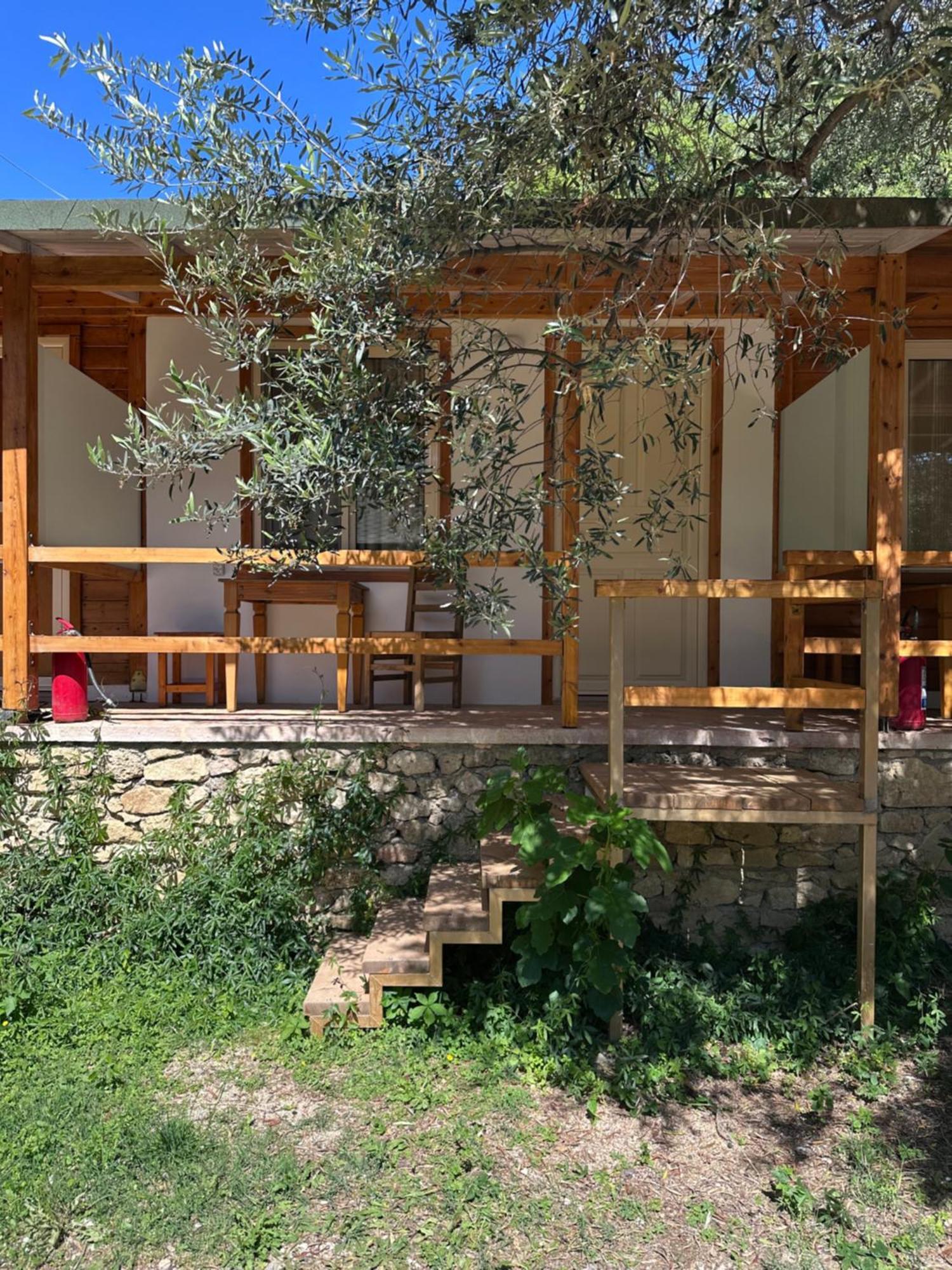 Nashos Bungalows Himare Fshat Экстерьер фото