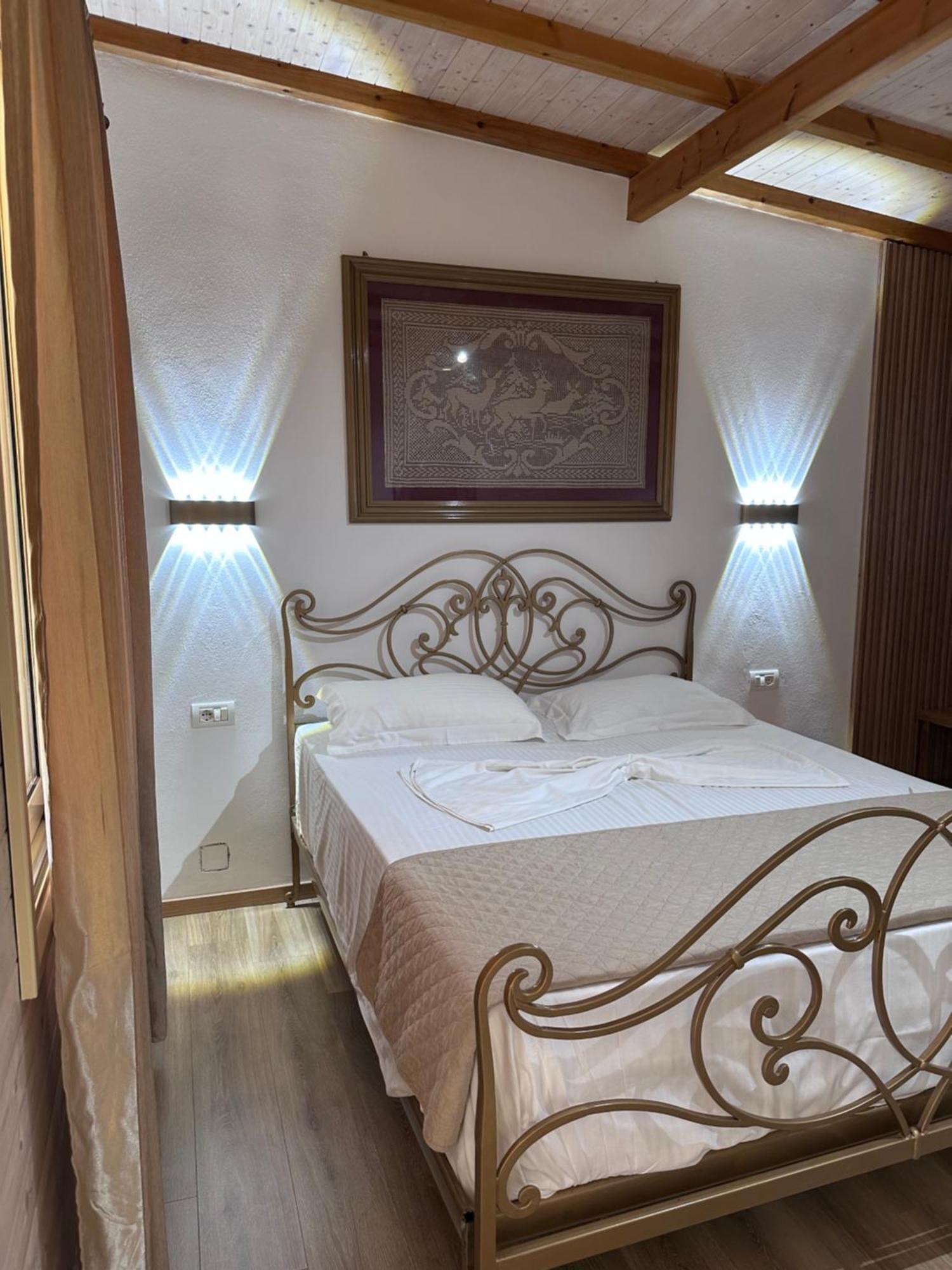 Nashos Bungalows Himare Fshat Экстерьер фото