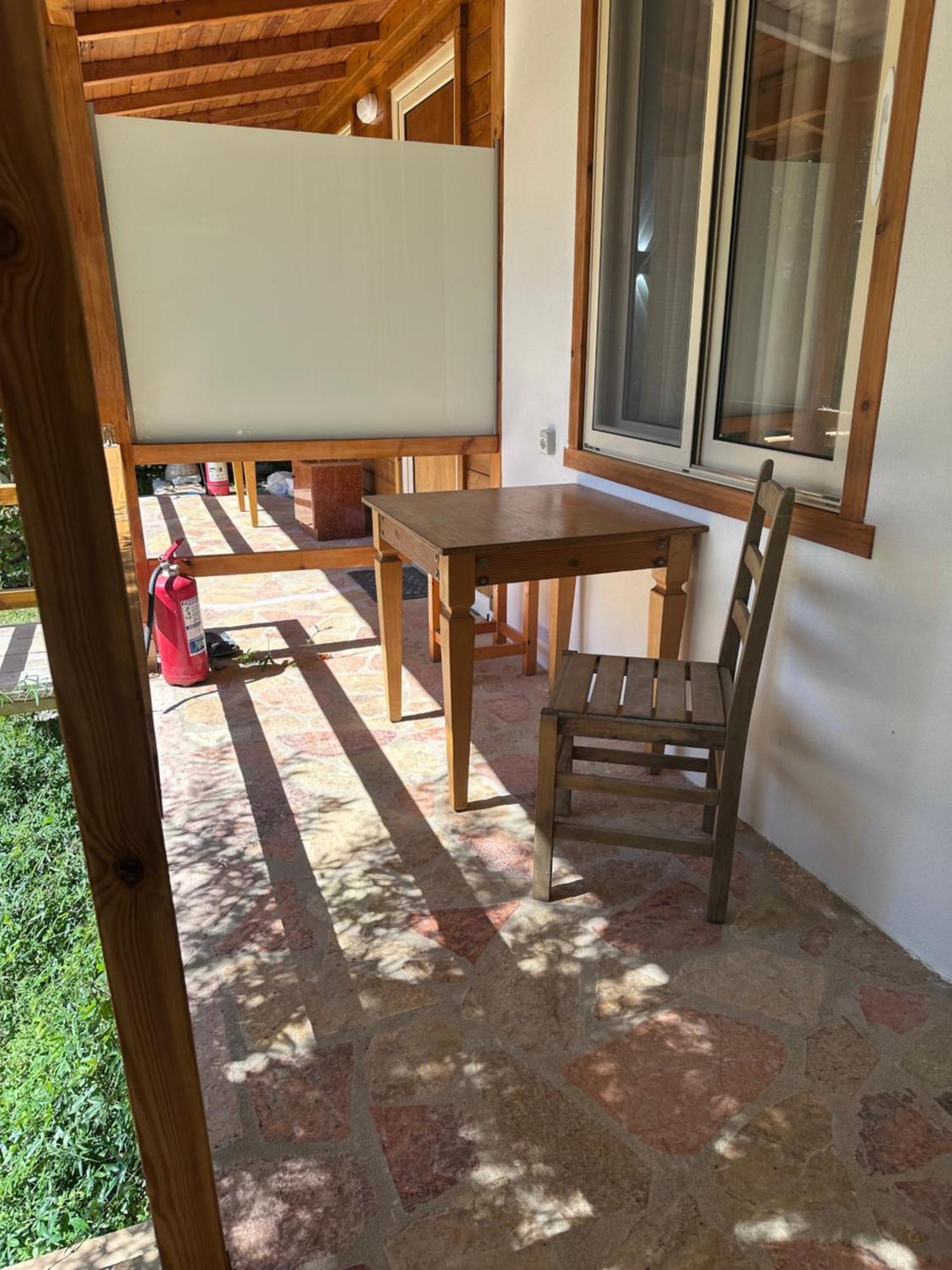 Nashos Bungalows Himare Fshat Экстерьер фото