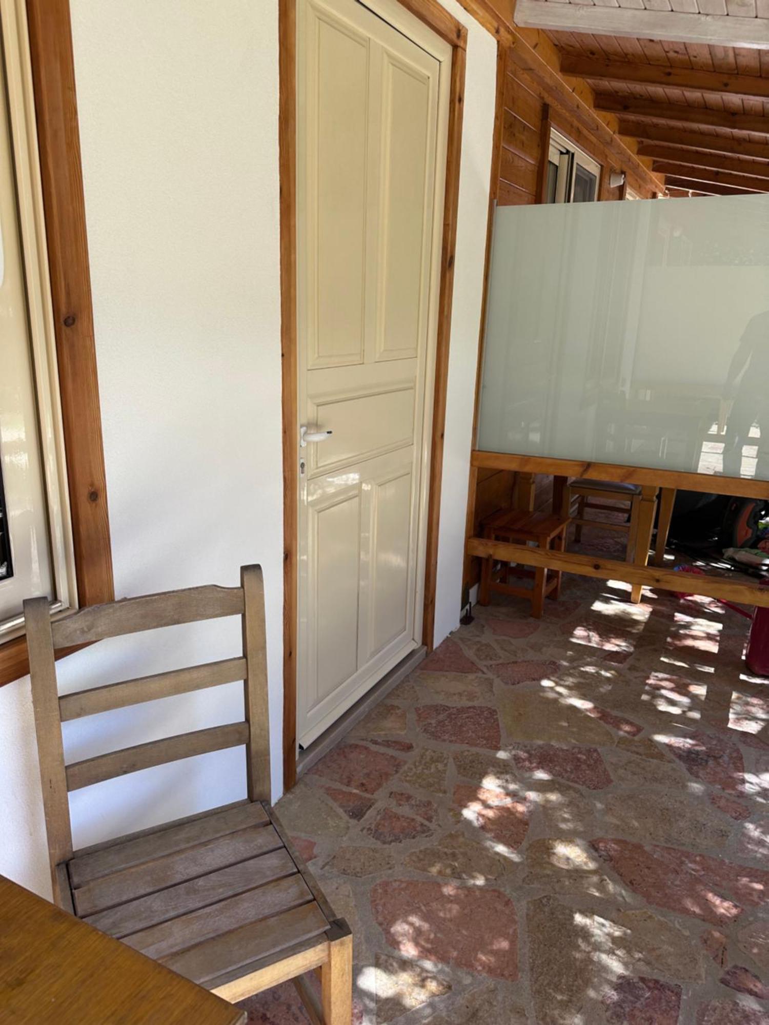 Nashos Bungalows Himare Fshat Экстерьер фото