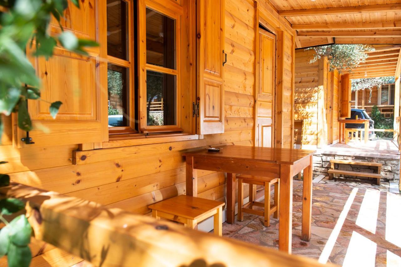 Nashos Bungalows Himare Fshat Экстерьер фото